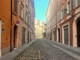 Largo porta bologna 47